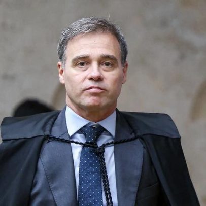 André Mendonça acumula duas relatorias sobre Banco Master, tensiona o Congresso