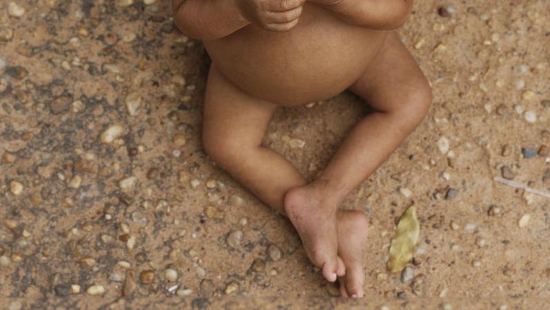 Crianças indígenas do Povo Rikbaktsa na aldeia Beira Rio, Terra Indígena Erikpatsa. Foto: Fernando Frazão/Agência Brasil