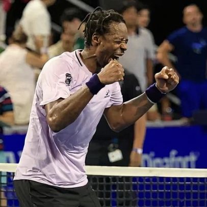 Acapulco celebra Monfils após torcida incrível