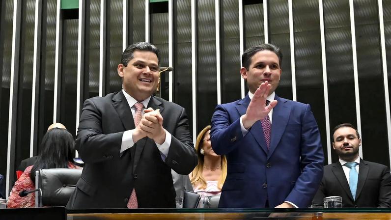 Davi Alcolumbre e Hugo Motta resistem à instalação da CPMI do Banco Master enquanto articulam a análise do veto à dosimetria no Congresso (Foto: Marcos Oliveira/Agência Senado)