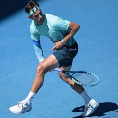 Musetti desiste do Rio Open devido a lesão