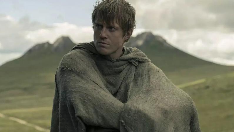 Foto de Peter Claffey como Dunk em O Cavaleiro dos Sete Reinos