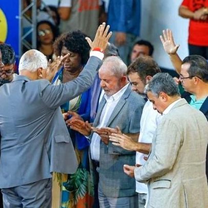Lula não vai se batizar no Jordão por votos, afirma líder evangélico do PT