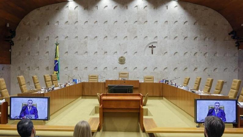 O Plenário do STF em sessão extraordinária de abertura do segundo semestre do Poder Judiciário
