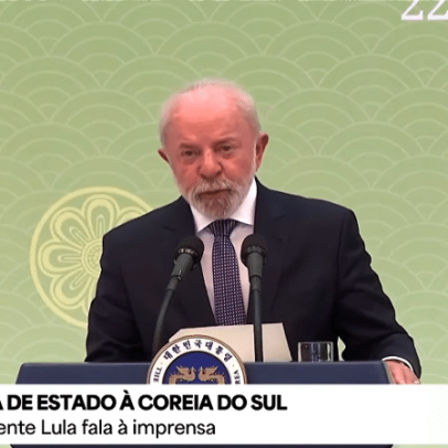 Lula é recebido em cerimônia na Coreia do Sul após visita à Índia