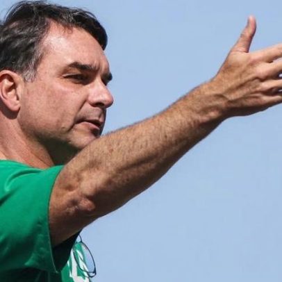 Analistas apontam impacto de rejeição a Lula e desfile da Sapucaí em Flávio
