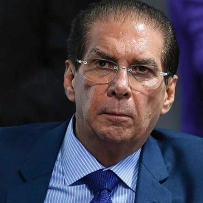 Senador Jader Barbalho é internado em Belém