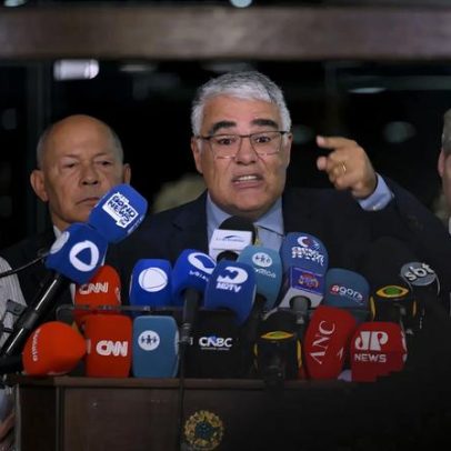 Oposição protocola impeachment de Toffoli; veja quem assina