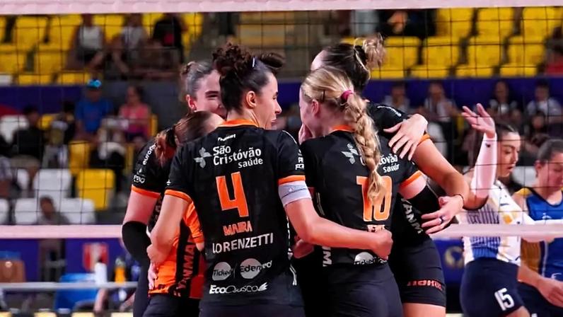 Osasco está na semifinal do Sul-Americano de Vôlei (Foto: Carolina Oliveira)