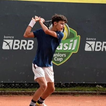 Juvenis brasileiros avançam às quartas em dois torneios da ITF