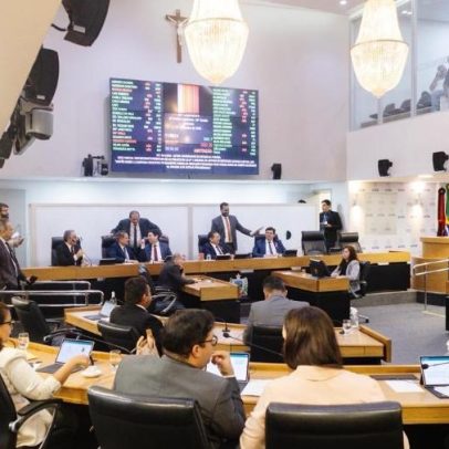 TJ cancela exigência de Bíblia e referência a Deus na Assembleia da Paraíba