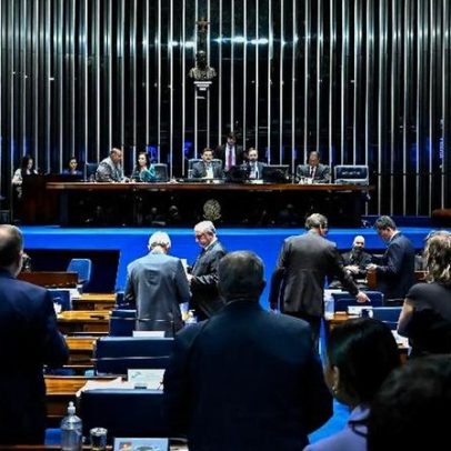 Senadores levam o Senado ao TCU para barrar licitação de R$ 90 milhões
