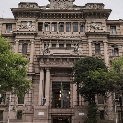 TJ de SP recorre contra decisão de Dino que suspendeu penduricalhos