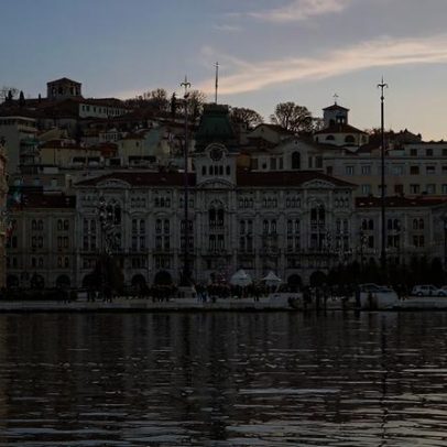 Guia da cidade de Trieste com atrações, bairros e dicas úteis