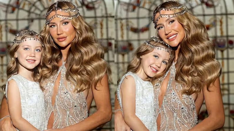 Ana Paula Siebert combina look de Carnaval com a filha, Vicky Justus — Foto: Franklin Maimone
