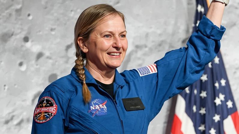 Rebecca Lawler fez carreira como piloto militar e “caçadora de furacões” antes de entrar na NASA
