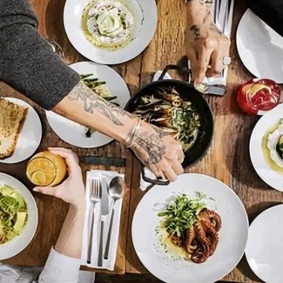 Cais, restaurante confiável para peixes e frutos do mar