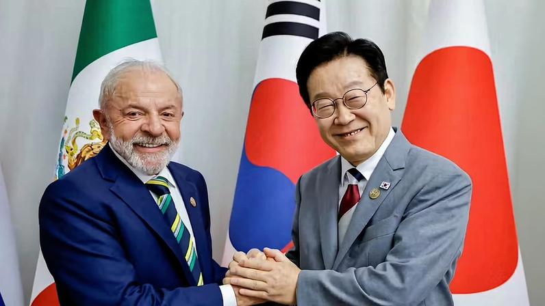 Presidente Lula se encontrou com o presidente da Coreia do Sul, Lee Jae Myung, durante cúpula do G20 em novembro de 2025. — Foto: Ricardo Stuckert/PR
