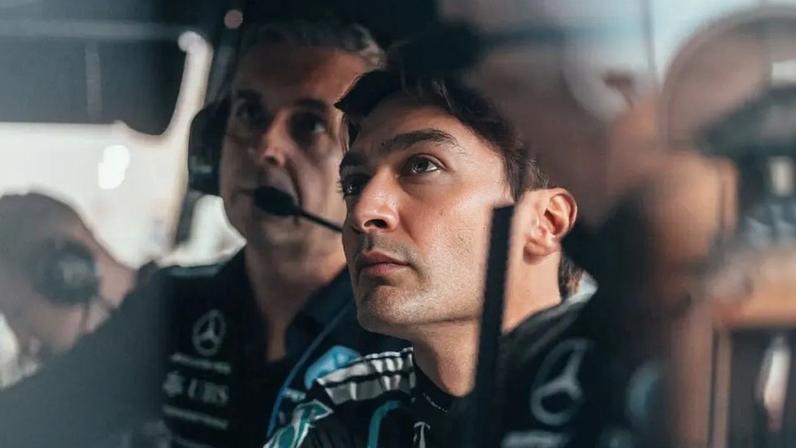 George Russell durante os testes pré-temporada no Bahrein (Foto: Reprodução/ Instagram)