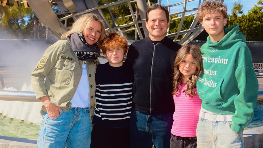 Scott and Kelley Wolf reunited for a family outing to Universal Studios Hollywood, as seen in the photo above.