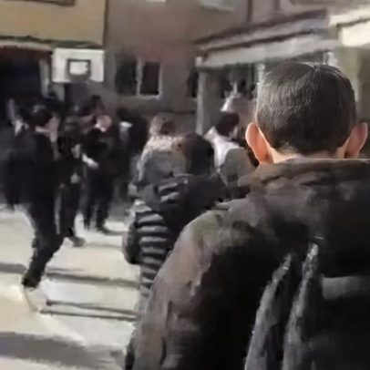 Iranianos celebram ataques de Israel e EUA contra o Irã, dizem "Eu amo Trump"