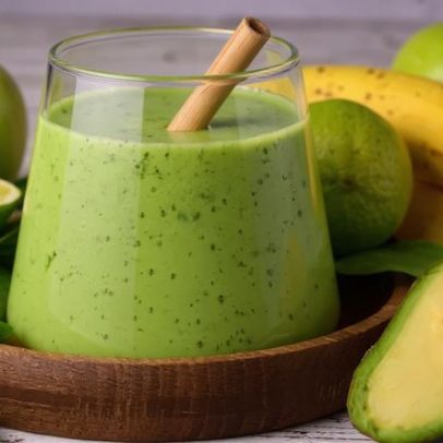 Abacate no lanche da tarde: 4 receitas para emagrecer e controlar o colesterol