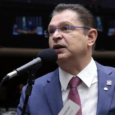 Sóstenes aponta erros na PEC do fim da escala 6x1 e propõe modelo por hora