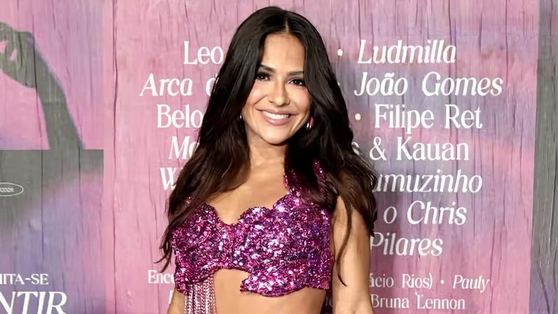 Giullia Buscacio avalia sobre desfilar no Carnaval: 'Não preciso chegar com cargo alto'