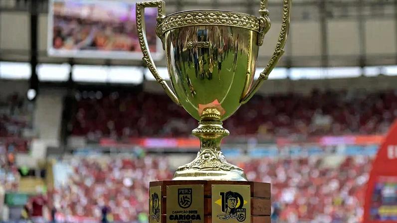 Troféu do Campeonato Carioca (Foto: Thiago Ribeiro/Agif/Gazeta Press)