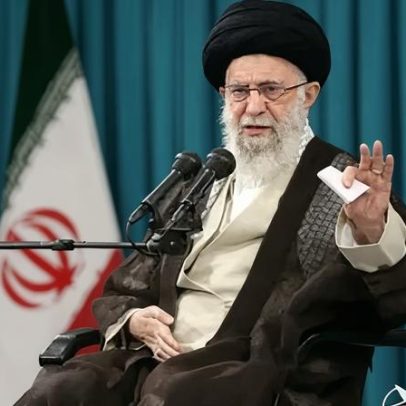 Irã declara 40 dias de luto nacional após morte de Khamenei