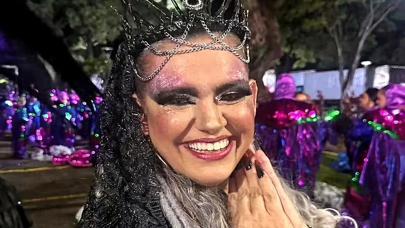 Bruxa Tânia Gori, destaque da Colorado do Brás, no Carnaval 2026 — Foto: Divulgação