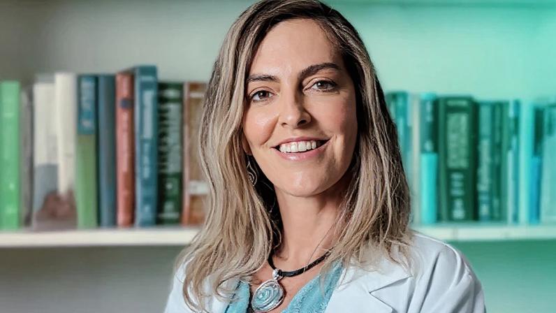 Tatiana Sampaio está à frente da pesquisa com a polilaminina, molécula que reacendeu a esperança de pessoas com lesões na medula