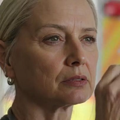 Atriz afirma que Dana ainda enfrenta trauma de agressão