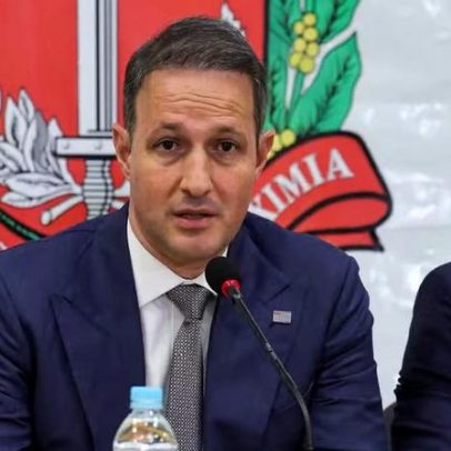 Flávio Bolsonaro confirma Guilherme Derrite como pré-candidato ao Senado por SP