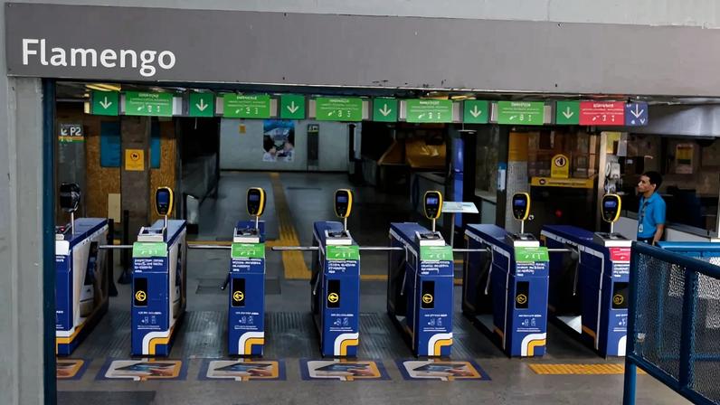 Catracas de estação do metrô do Rio de Janeiro – foto: Tânia Rêgo/Agência Brasil