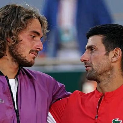 Tsitsipas elogia Djokovic no Australian Open e incentiva a não se aposentar