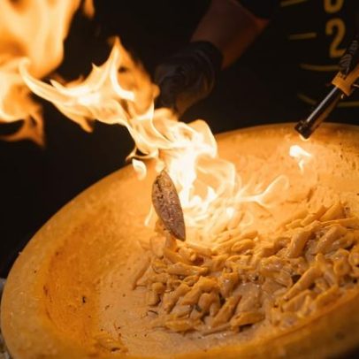 Chef Tassi Lage cria cardápio de 10 anos para o Camarote Allegria