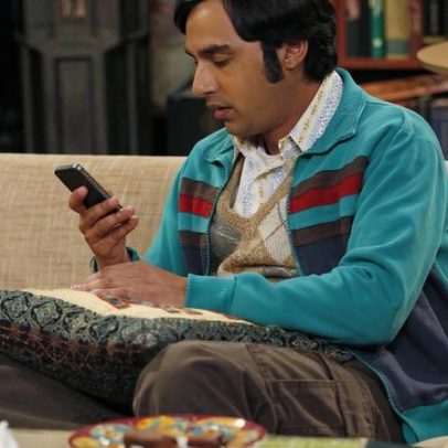 Estrela de Big Bang Theory paga despesas médicas com fortuna de US$45 milhões