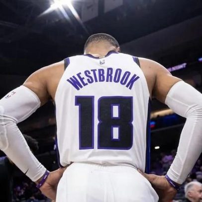 DeRozan e Westbrook buscam marcas históricas na temporada