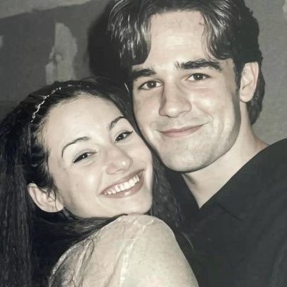 Ex-esposa de James Van Der Beek homenageia jornada compartilhada