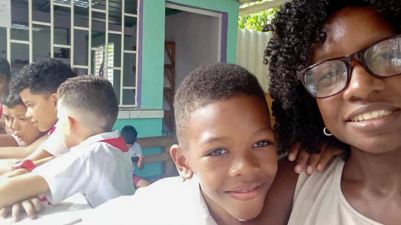 Personagens Cubanos - Arquiteta cubana Ivón Rivas Martinez, de 40 anos, mãe do Robin, de 9 anos. Foto: Arquivo Pessoal/Divulgação