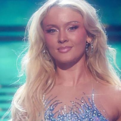 Zara Larsson garante que continuará escolhendo sua própria foto na Wikipedia