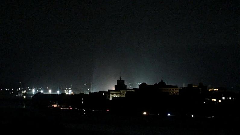 Um dos muitos apagões em Havana, Cuba. Foto de outubro de 2024.
