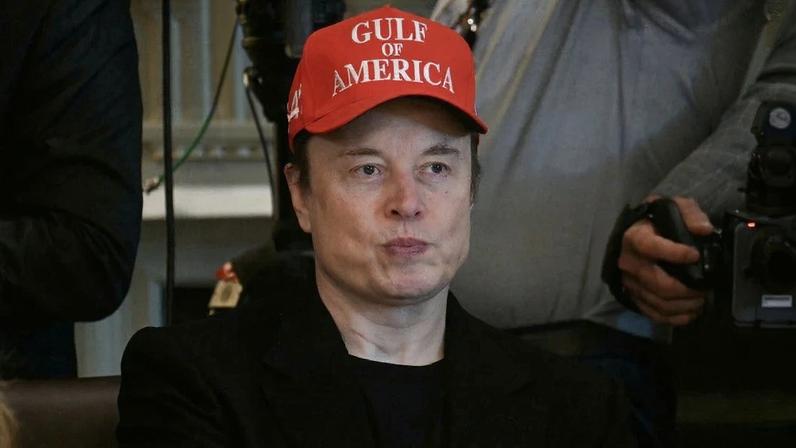 Crise de imagem de Musk faz Tesla despencar em vendas. Foto: Jim WATSON / AFP