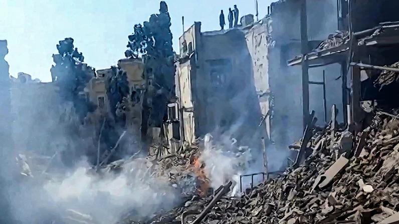 Exército israelense anuncia ataques em grande escala contra Teerã