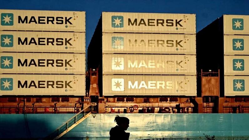 A guerra no Oriente Médio afeta as operações de empresas como a Maersk – foto: Segei Gapon/AFP