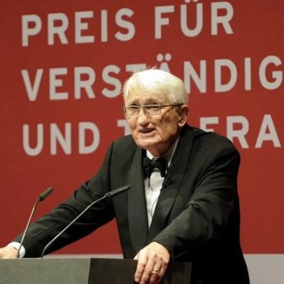 Por que Habermas está em baixa de produção intelectual