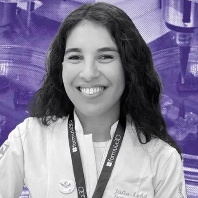 Júlia Leão utiliza impressão 3D para remédios sob medida