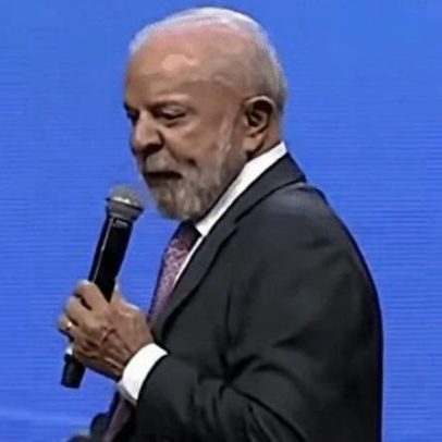 Lula defende fim da 6x1, diferencia categorias e busca acordo