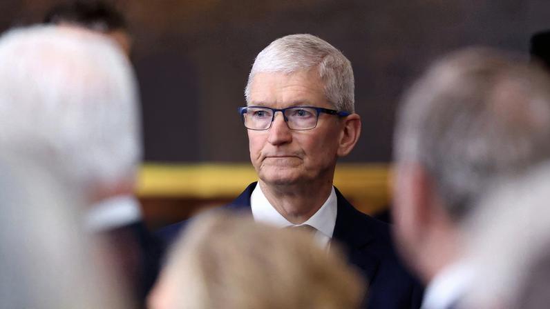 Tim Cook na posse de Donald Trump, em janeiro de 2025 — Foto: Getty Images via AFP